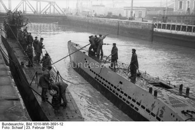 U-751, 23 February 1942 worldwartwo.filminspector.com