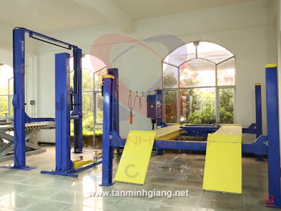 Cầu Nâng Hai Trụ Cổng Trên GL 3.5-2E1