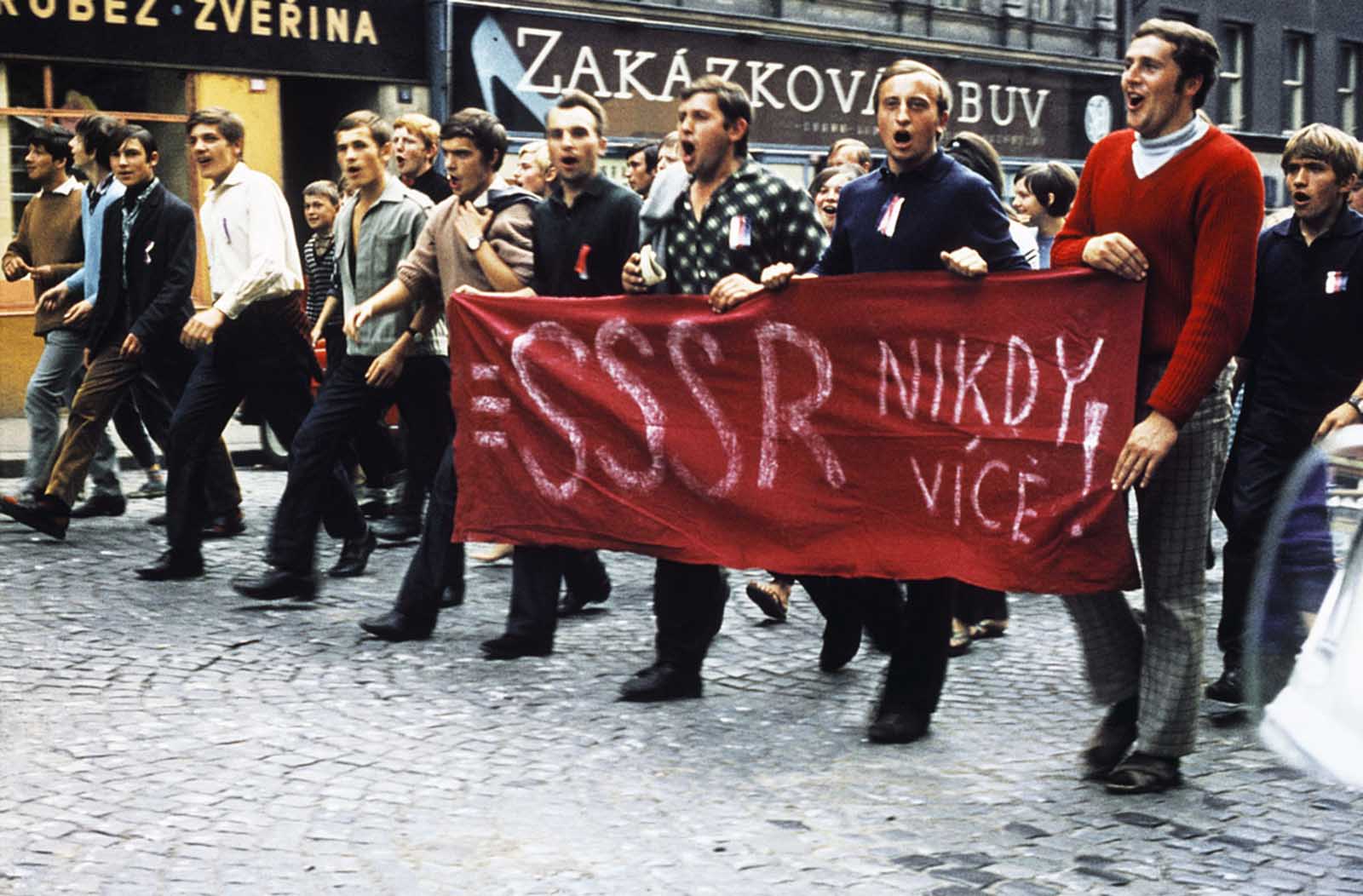 Коммунистическая чехословакия. Ввод войск в Чехословакию 1968.