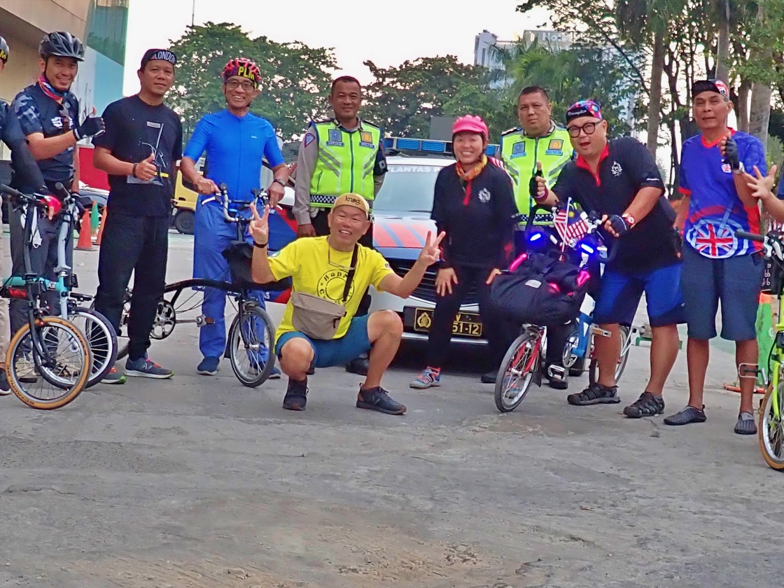 tiny wheels brompton