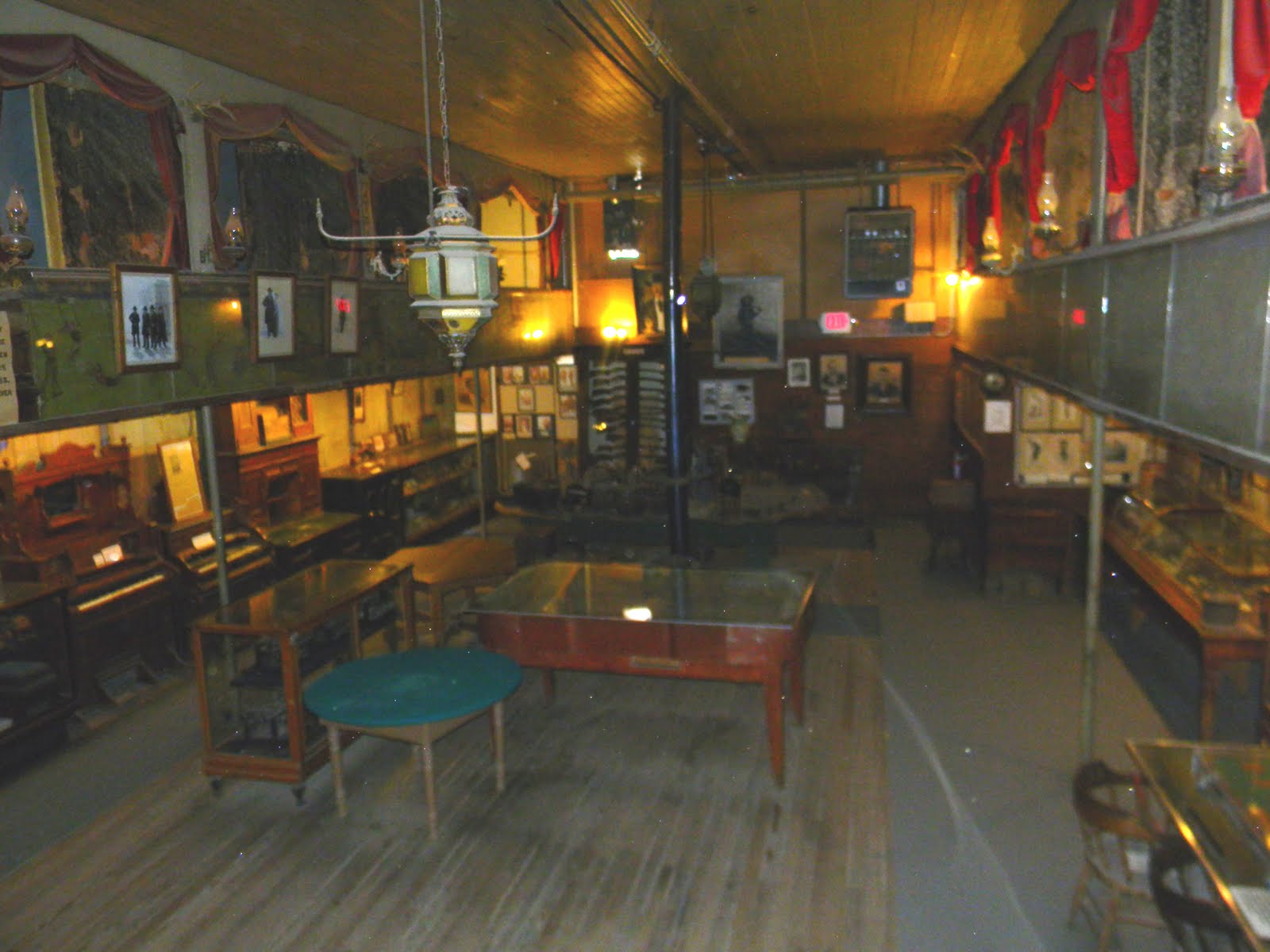 Birdcage Theater Tombstone, Arizona