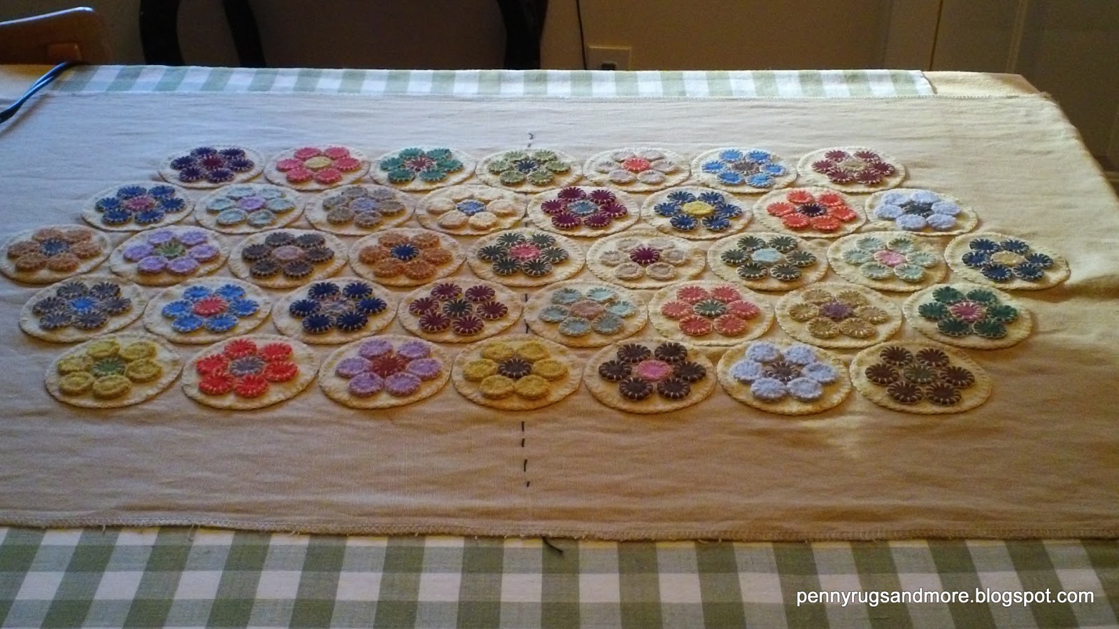 Penny Rugs and More Penny Rug Tutorial Part 5