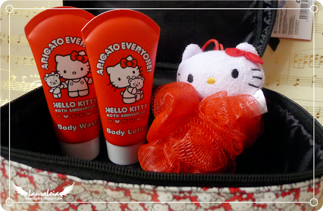Hello Kitty 40th Anniversary vanity bag set