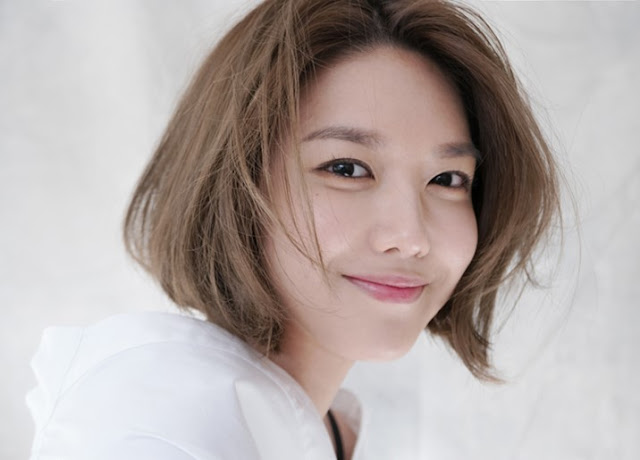 Check out SNSD SooYoung's BTS Clip and Pictures from her 'STELLA ...
