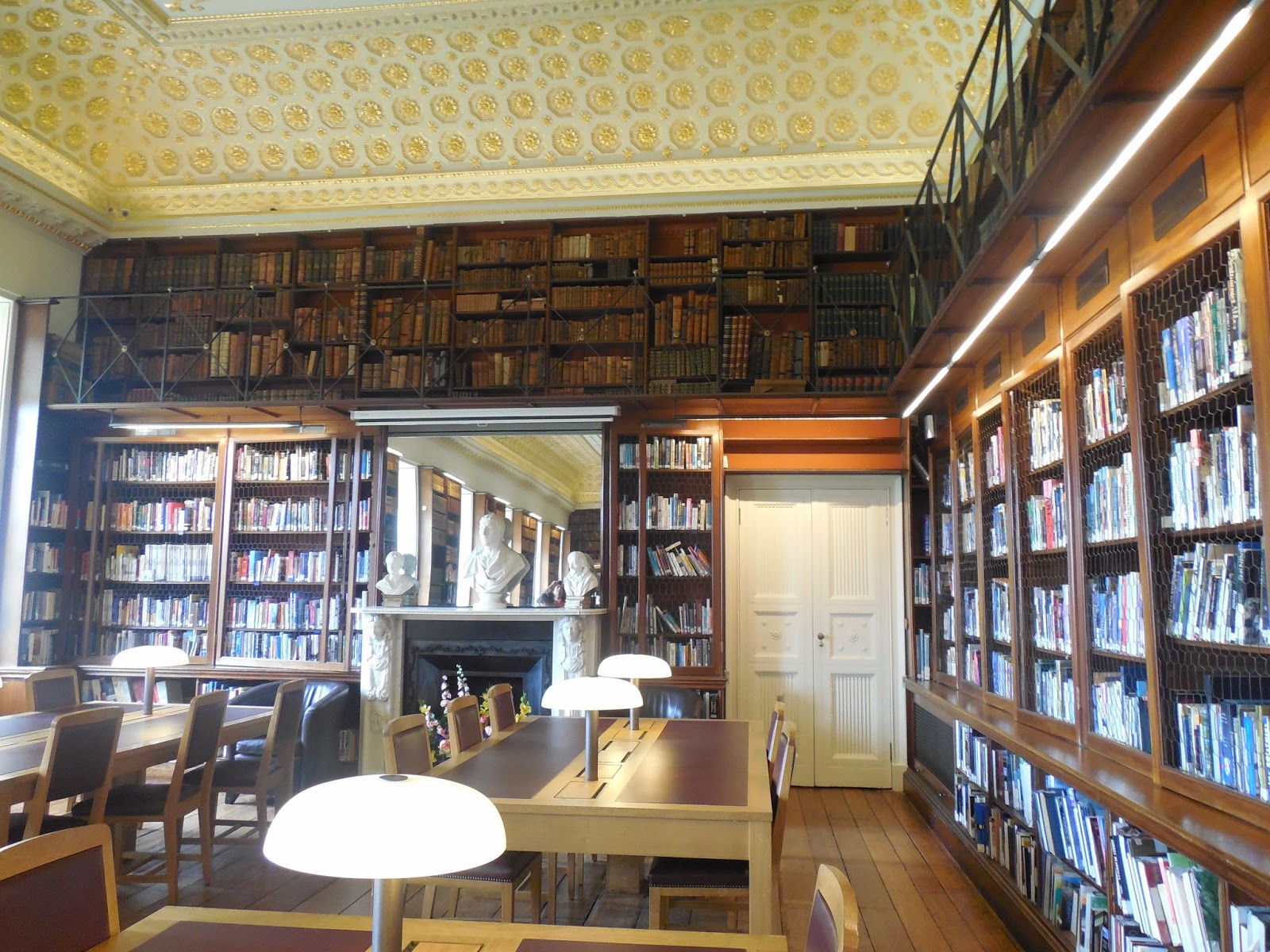 Bookshelves and Broomsticks: Stowe School Library