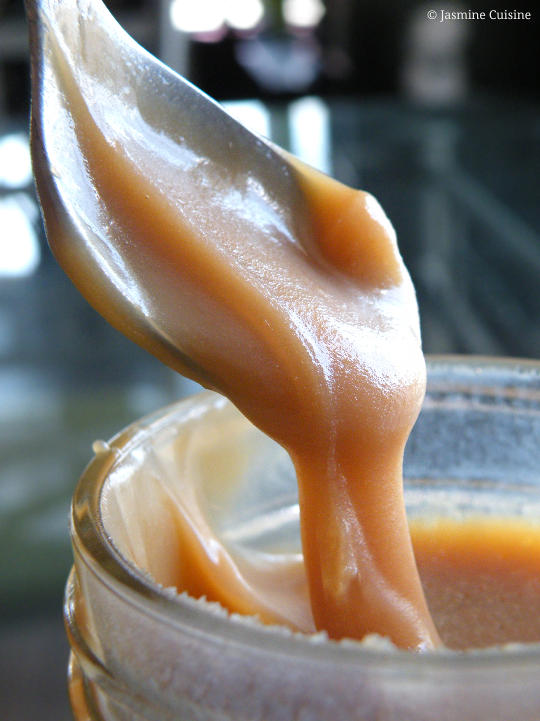 Caramel à la fleur de sel Jasmine Cuisine