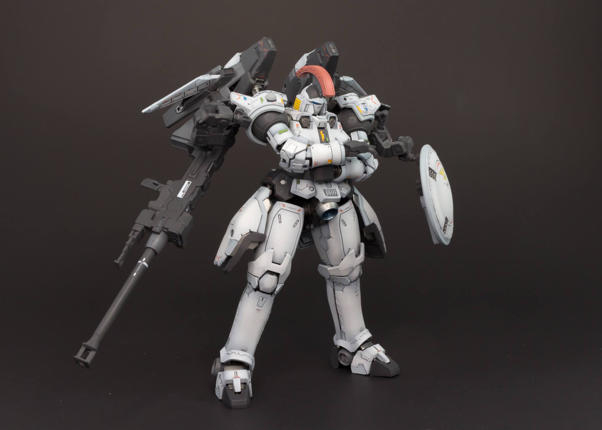 real grade tallgeese arms crossed