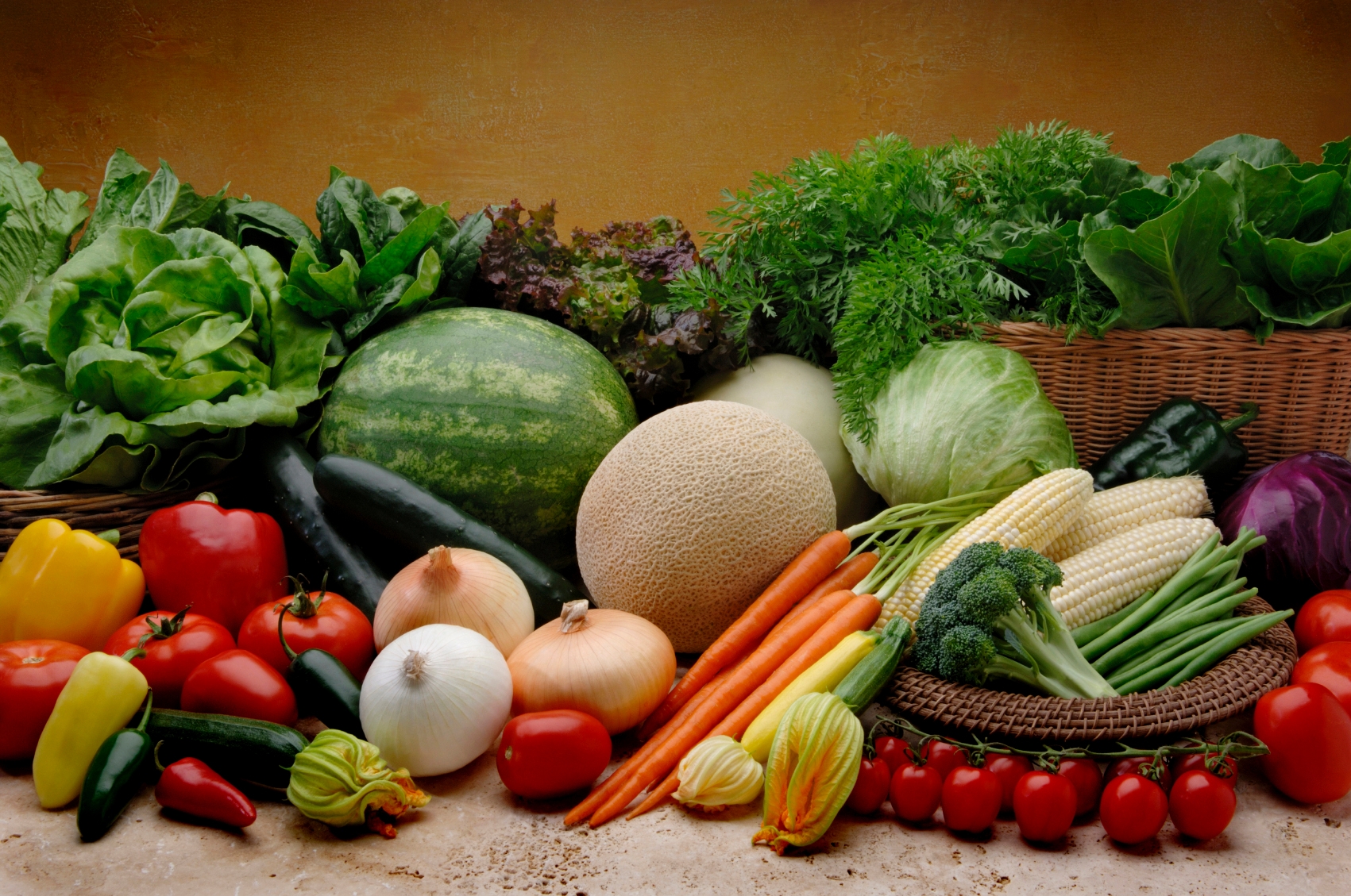 Vegetable products. Овощи. Овощи и фрукты. Свежие овощи. Сочные овощи.