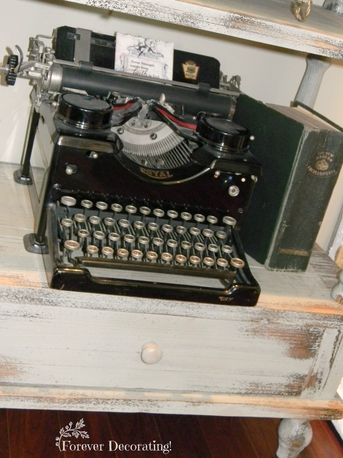 Forever Decorating! Vintage Typewriter Collection