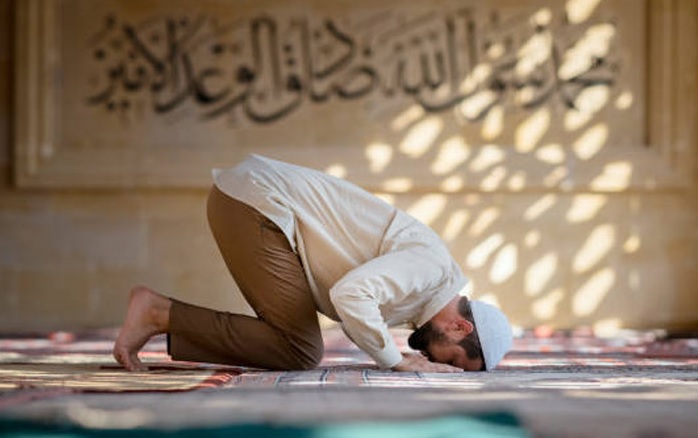 Contoh Pidato Agama Hakikat Niat dalam Beribadah Mas