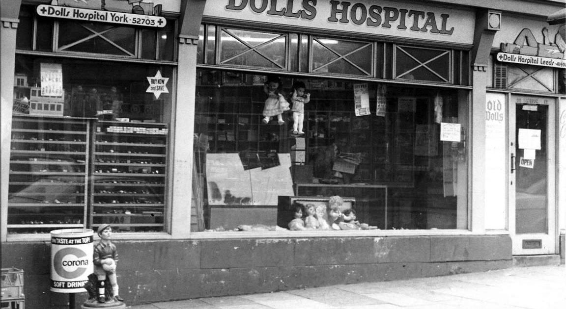 Photos of Doll’s Hospitals From the Mid20th Century Vintage Everyday
