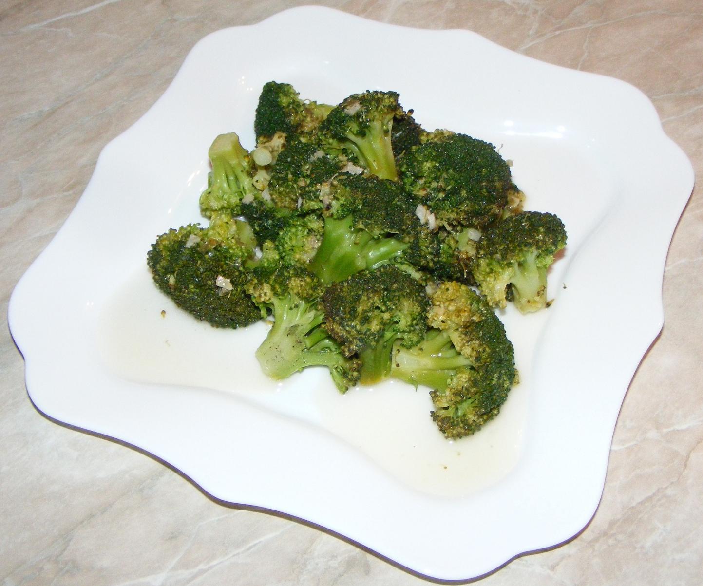 Take a risk Mercury Additive Broccoli cu usturoi si ardei iute la tigaie | Retete Culinare :  Preparatedevis.ro