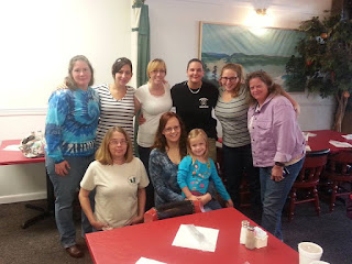 Jenny with Smyth County Animal Shelter Volunteers and City Dogs Rescue team Image of Mommy Jenny with Smyth County Animal Shelter Volunteers and City Dogs Rescue team