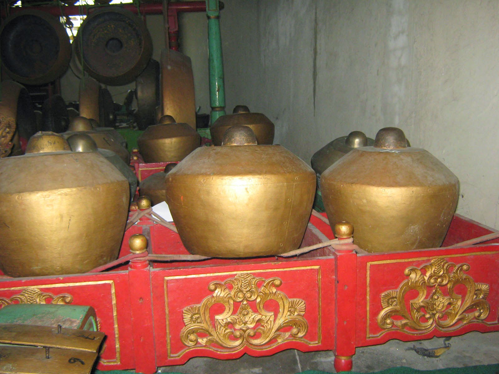 Budaya Sastra Dan Bahasa: Alat Musik Kenong