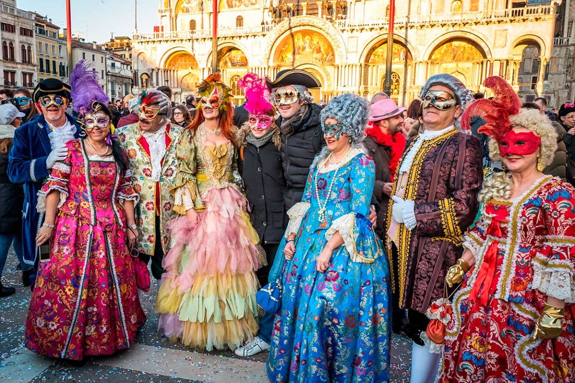 Los mejores y más sorpendentes festivales y celebraciones en el mundo. Los mejores y más sorpendentes festivales y celebraciones en el mundo.