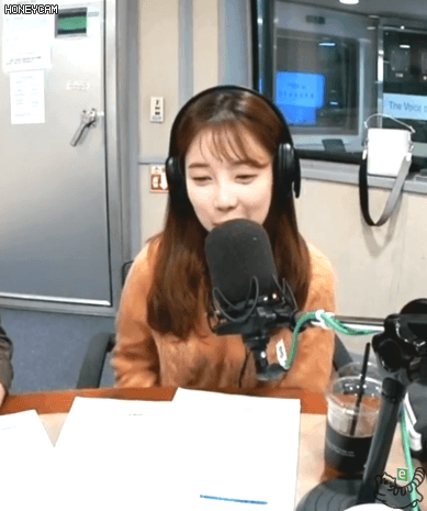 에이프릴 ㅅ 모아주는 채경....한번 더