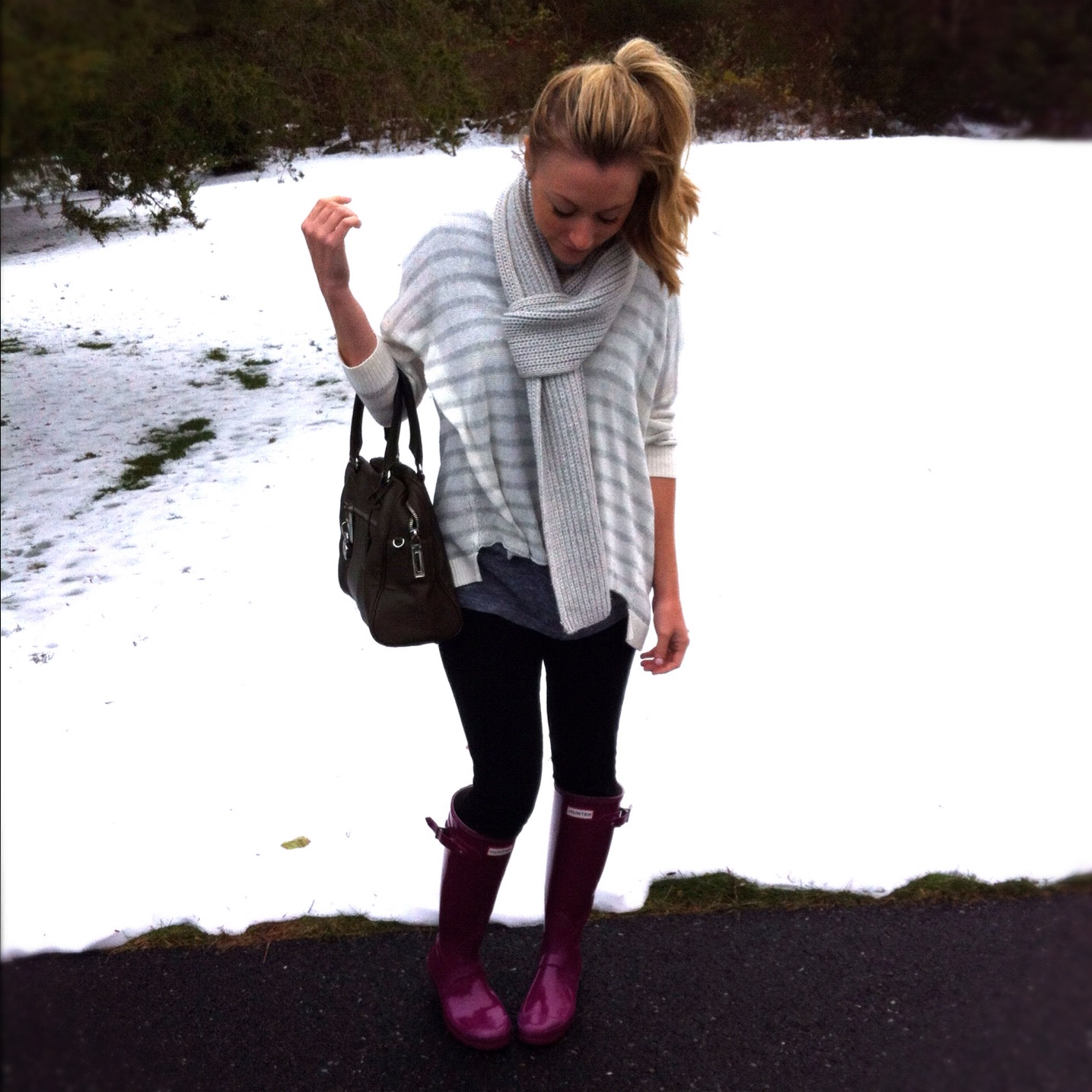 sound to the bay: wardrobe: sweater + rain boots