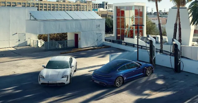 Porsche Taycan Turbo - Mobil Listrik Pesaing Tesla