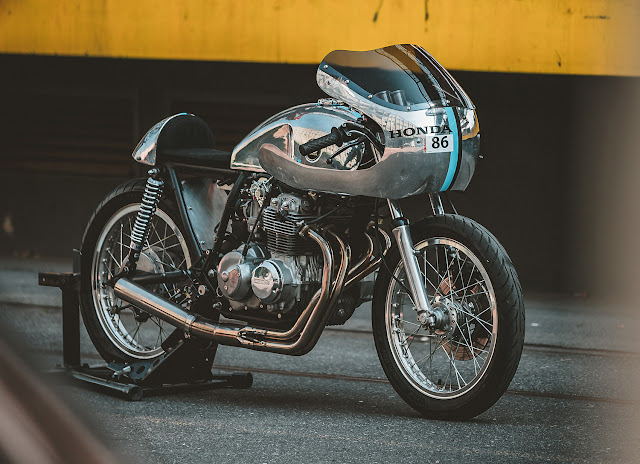 Honda CB400 By 2VMotos