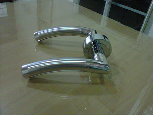 HANDLE STANLISS