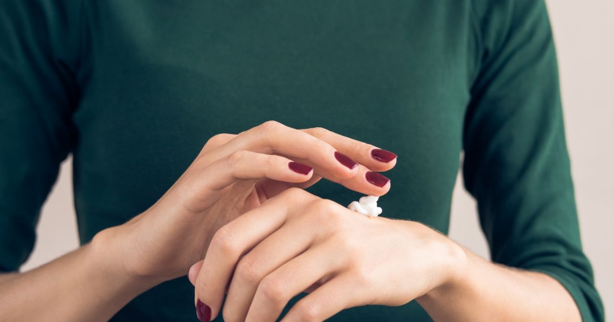 7 Dicas de Cuidados com as Mãos no Inverno A Chata de Batom Moda