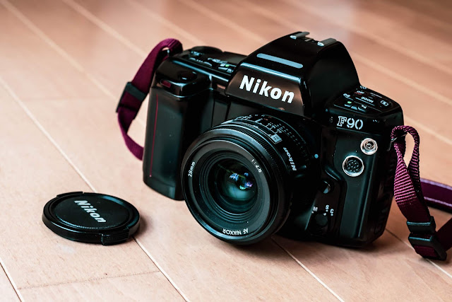 アリバイ日記: 【フィルムカメラ】NIKON F90で現在のレンズを使ってみたらものすごい色だった話