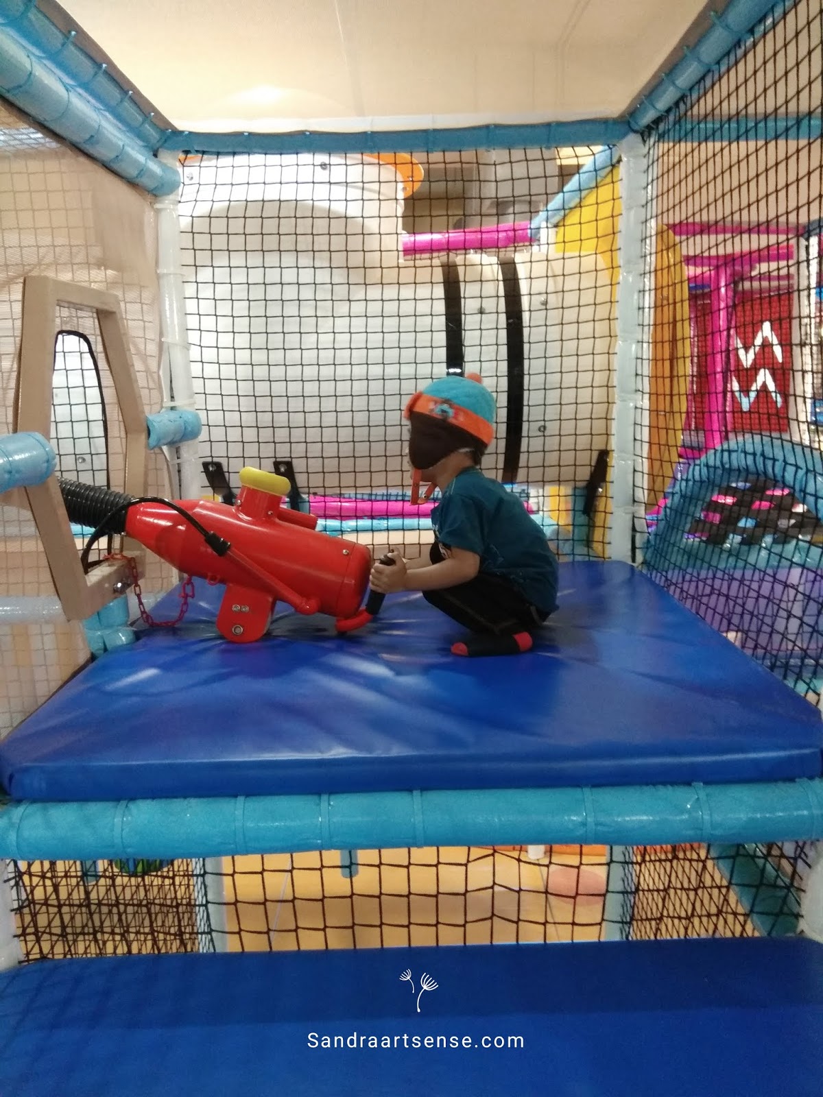 Petualangan Gentra di Joy n Fun Kids Playground