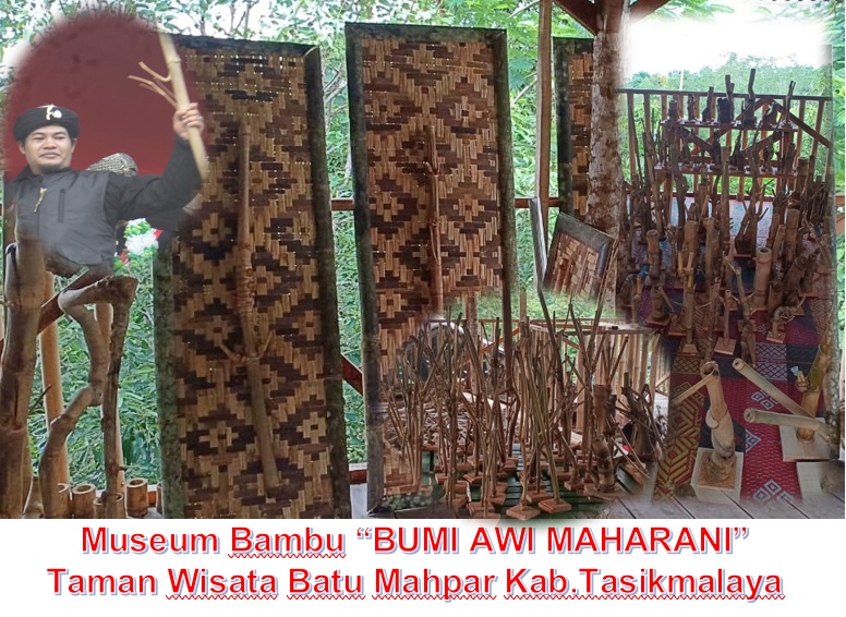 View Awi Petuk Background