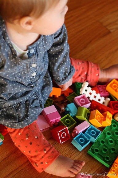 DIY Baby Leggings | by CustodiansofBeauty.blogspot.com