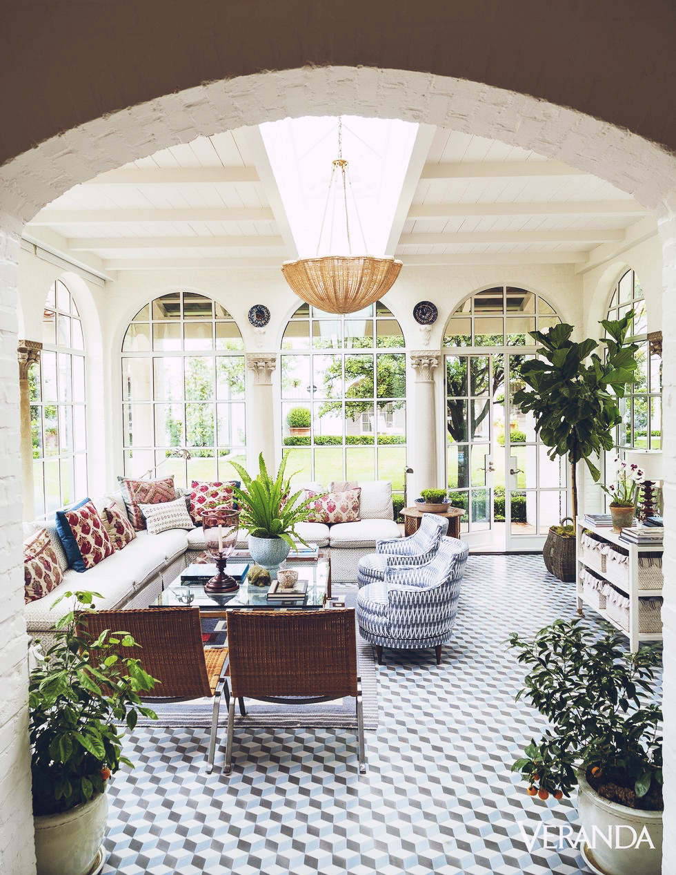 Design Inspiration : A Spanish Colonial in Dallas, Texas Designed by Cathy Kincaid