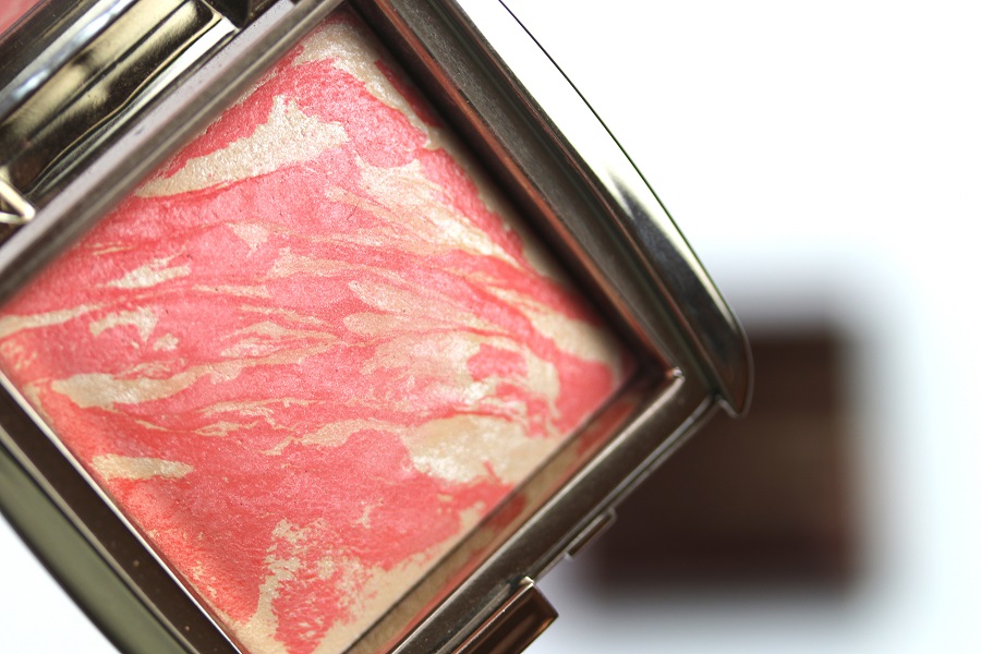 Glam & Shine Beautyblog Hourglass Ambient Strobe Lighting Blush