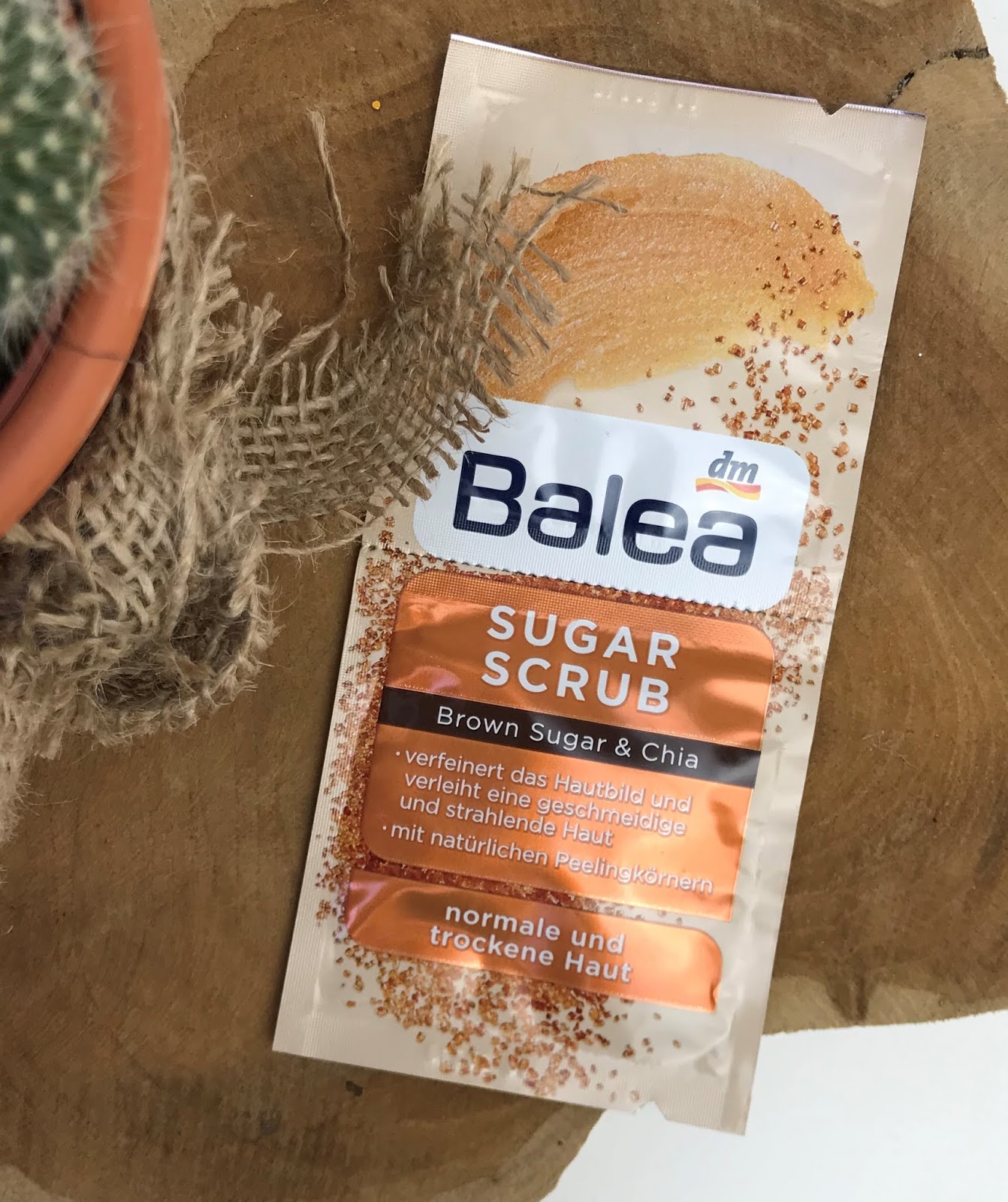 Balea Sugar Scrub Peeling Brown Sugar & Chia
