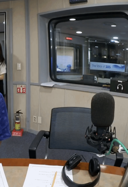 김소혜 오피스룩