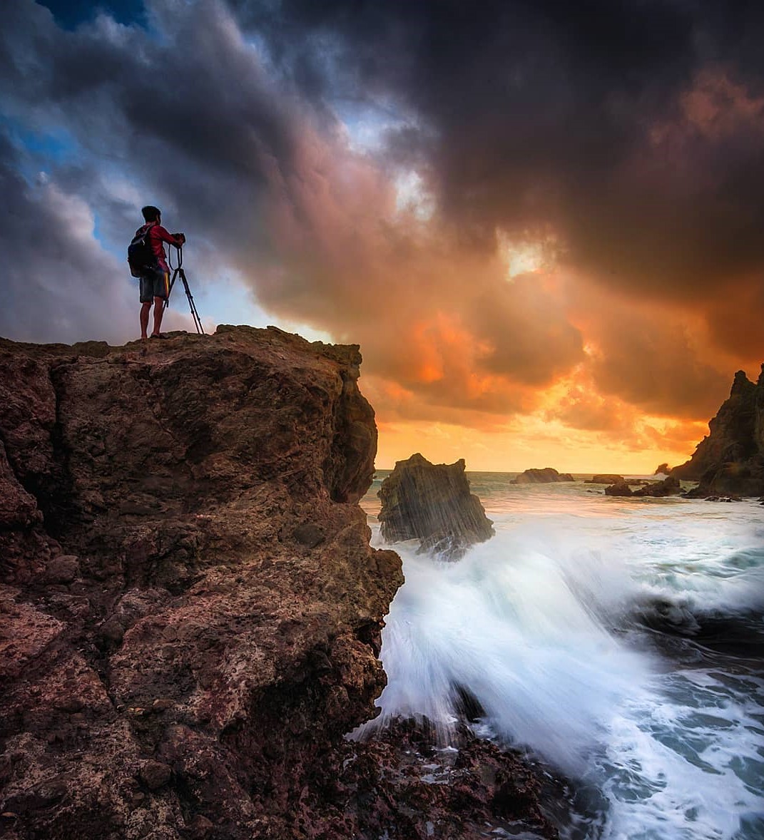 Harga Tiket Masuk Pantai Watu Lumbung Gunung Kidul Dan Rute Menuju