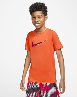 Nike Boys Training T-Shirt Dr-FIT 20% Off