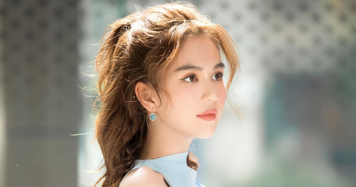 Hot girl…Ngọc Trinh…