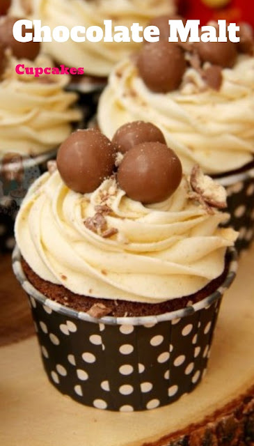 Chocolate Malt Cupcakes #christmas #cupcakes #chocolate