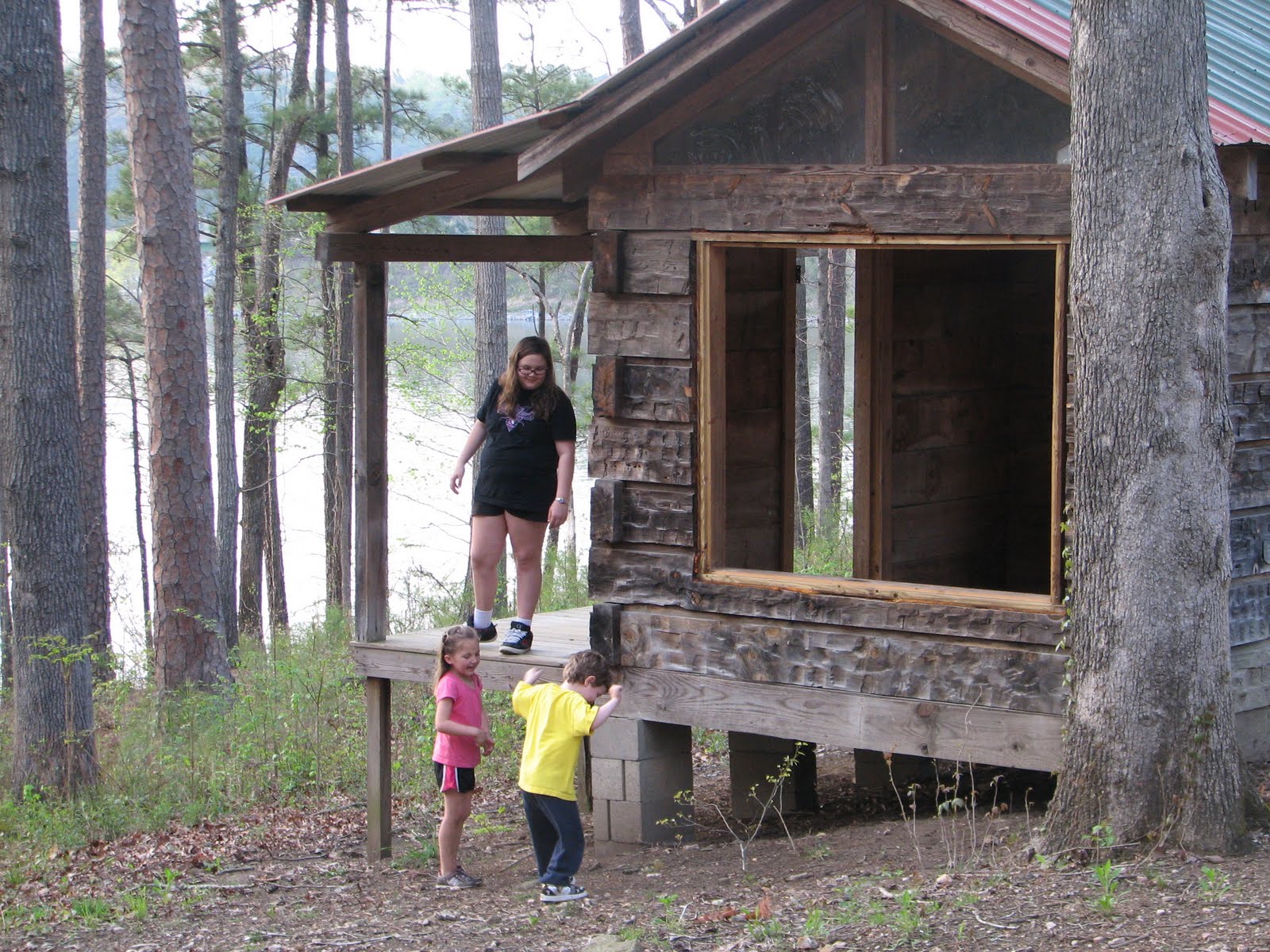 Knitting in the Red Camping at Kellogg Creek