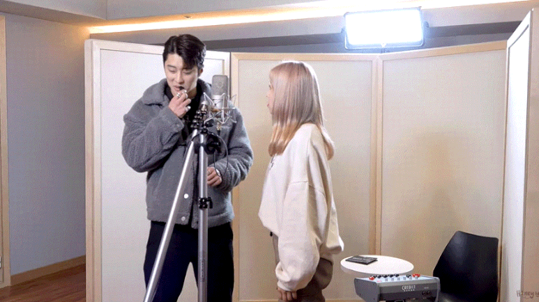 친남매 같은 에이프릴 채원 카드 제이셉 케미 | 인스티즈