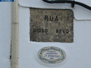 Azulejos e Placas de Pedra de Castelo de Vide, Portugal (Tiles)
