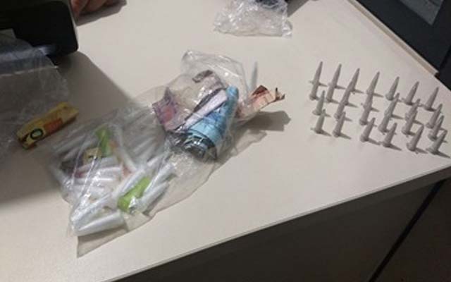Polícia Militar prende casal com 51 pinos de cocaína em Jacobina