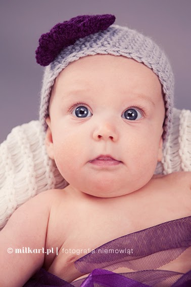 zdjęcia niemowlaków, fotografia dziecięca, sesje zdjęciowe niemowląt, artystyczna fotografia wielkopolska