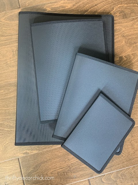 various sized portfolios for photos and art