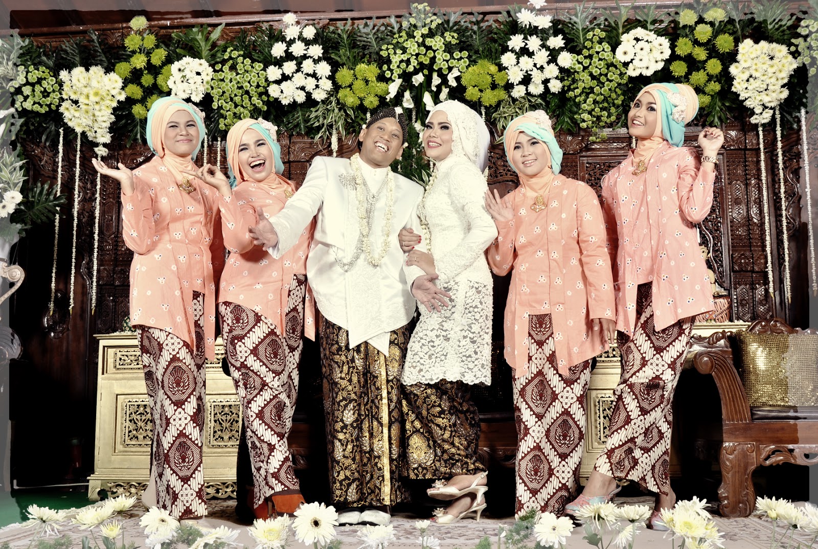kebaya kutubaru