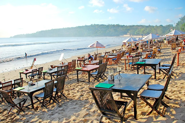 Enjoy best seafood at Jimbaran Bay bali, indonesia Enjoy best seafood at Jimbaran Bay bali, indonesia