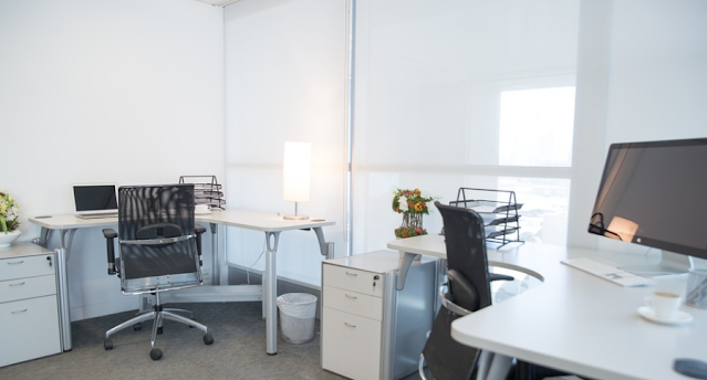 Perabotan kantor, pengertian perabotan kantor, perabotan kantor adalah, furniture office, contoh office furniture