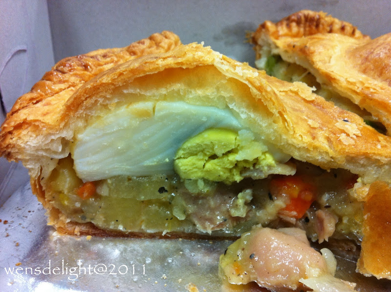 Wen's Delight Premium Chicken Pie Swisslink Bakery & Cafe