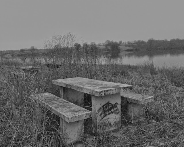miles to go before I sleep.... Taft Lake at dusk