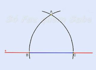 Fazendo um arco de raio BC a partir do ponto B