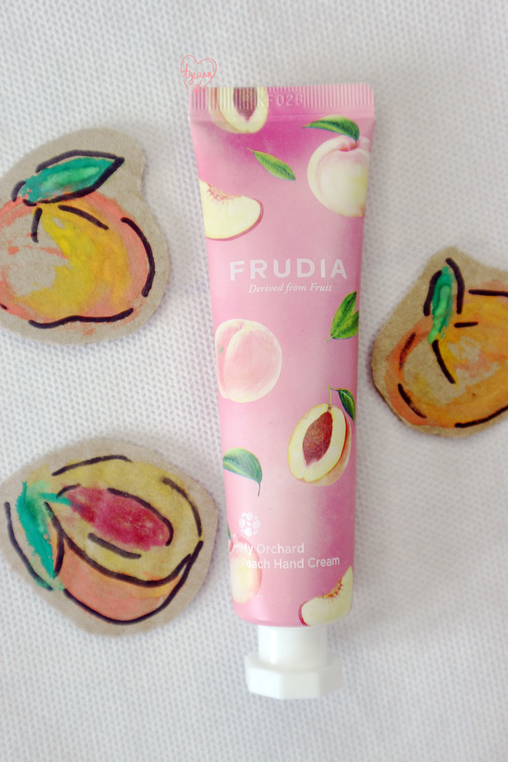 Peach hand cream перевод. Ynm pure skin fresh pink peach 100ml -hand cream (pink). Pink peach hand cream. Peach hand cream перевод. крем для рук a'pieu peach.
